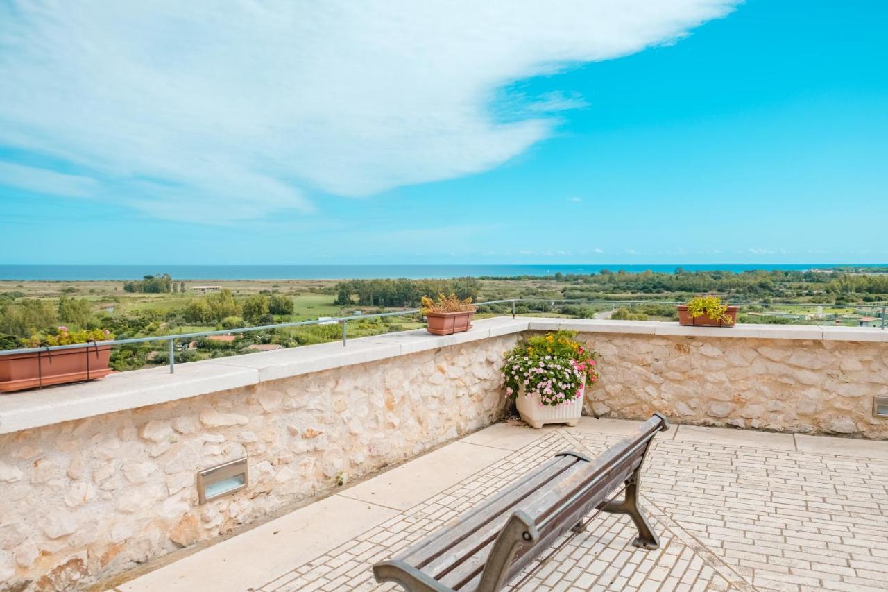 Bilocale Con Vista Mare E Terrazza Panoramica Ammentos Posada Luaran gambar